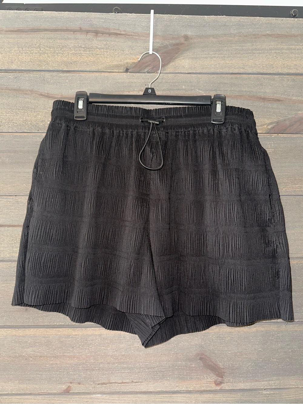 SPORTS ILLUSTRATED Black Women's Textured Drawstring Shorts